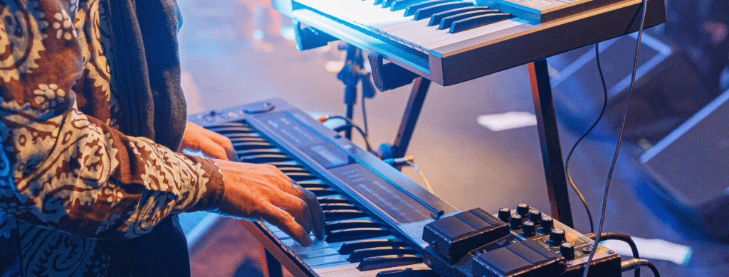 La différence entre le piano et le synthétiseur : choisir son instrument
